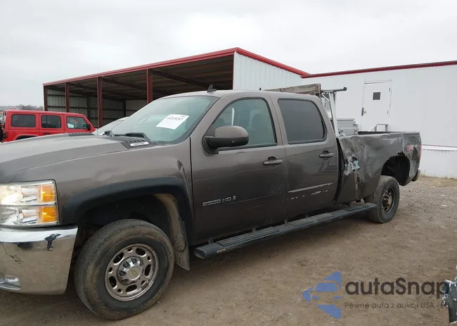 1GCHK23KX8F166797: 44319257