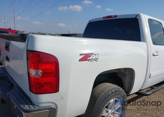 3GCEK13387G506628: 44319345