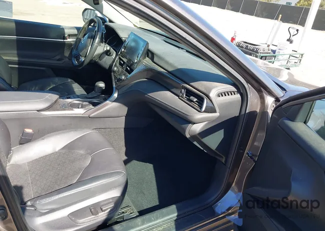 4T1K31AKXRU624895: 44319397