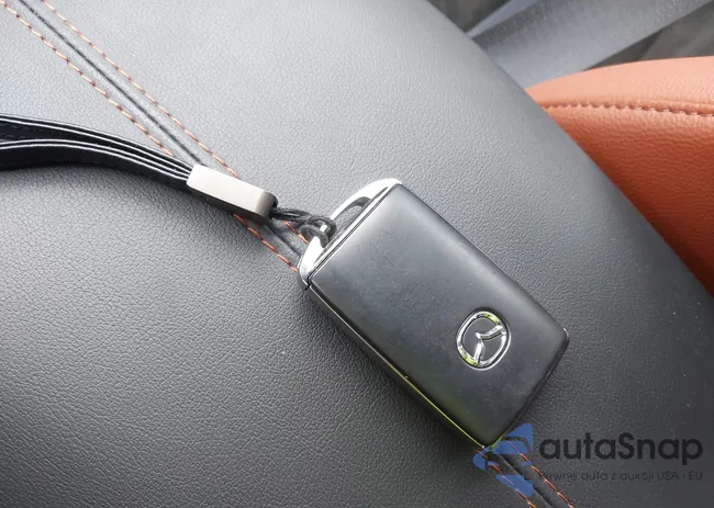 3MVDMBXY2RM610911: 44319479