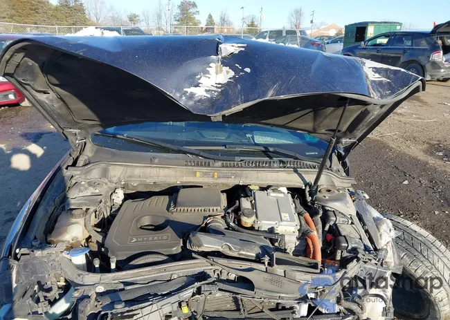 3LN6L2LUXER805891: 44319519