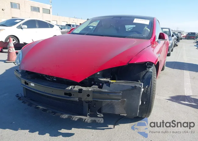 5YJSA1E25HF213481: 44319565