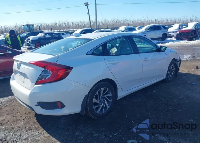 2HGFC2F8XHH570154: 44319574