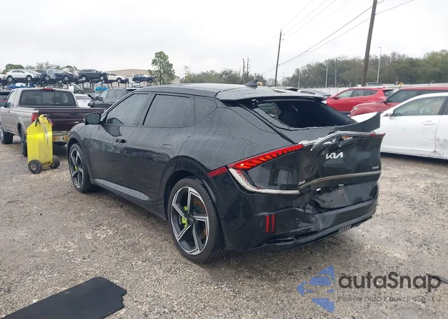 KNDC5DLE5P5122833: 44319579