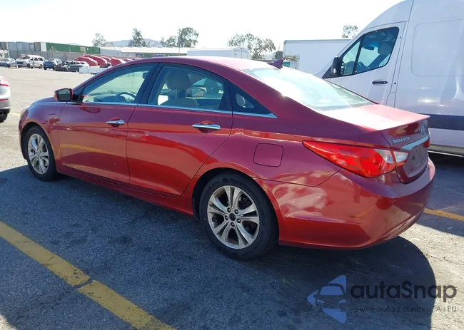 5NPEC4AC8BH226774: 44318695