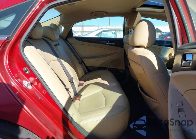 5NPEC4AC8BH226774: 44318695