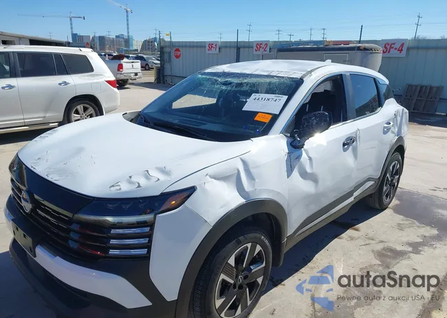 3N8AP6CB3SL352838: 44318747