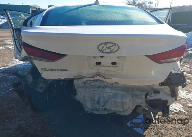 5NPD84LF9HH199016: 44318770