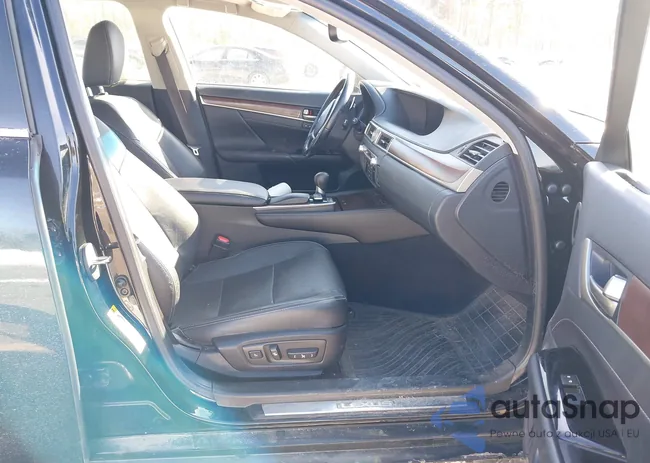 JTHCE1BL8FA008215: 44318805