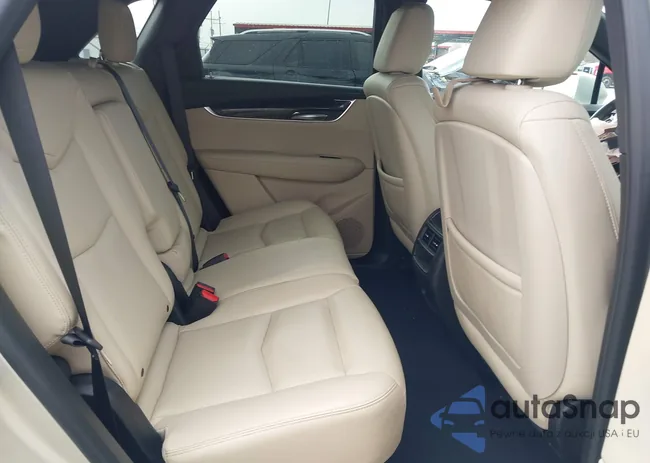 1GYKNARS3HZ141327: 44318885