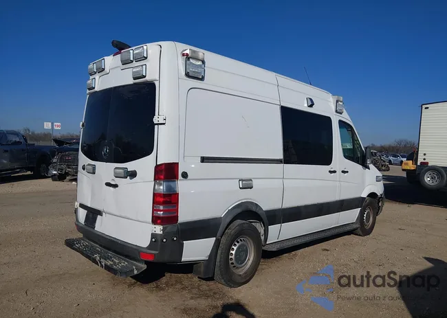 WD3PE7CDXHP564355: 44318897