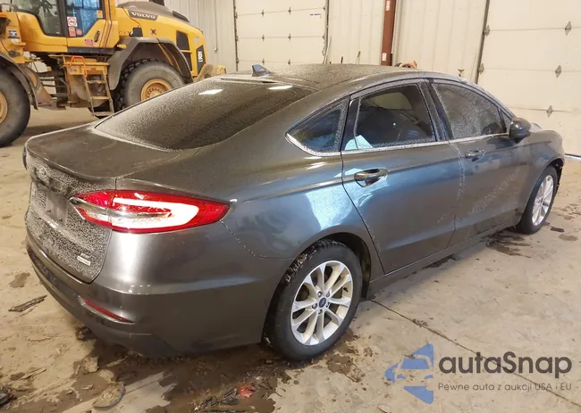 3FA6P0HD5LR179711: 44318916