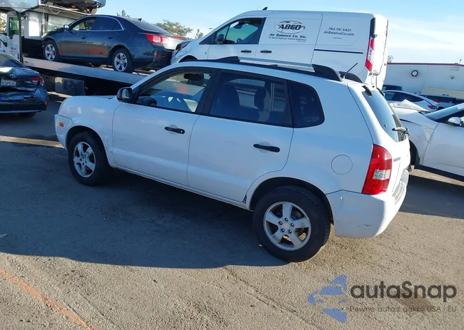 KM8JM12BX6U402425: 44318960