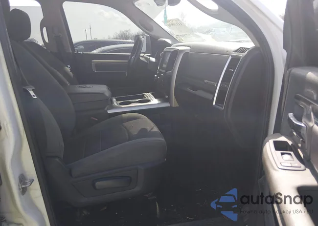 3C6RR6LT6GG337761: 44319996