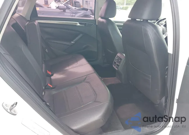 1VWBT7A3XGC034423: 44320052