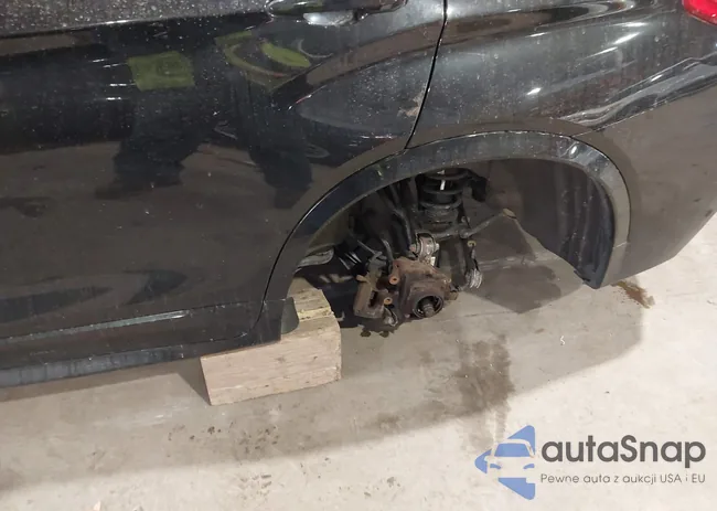 5UXXW3C59F0M87356: 44320062