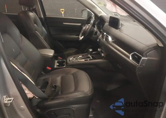 JM3KFBCM8P0230792: 44320120