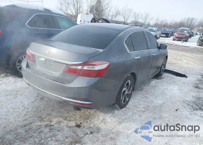 1HGCR2F31HA256803: 44320121