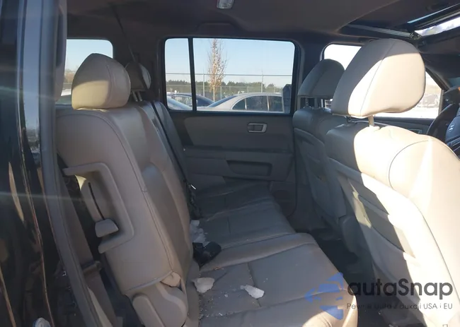 5FNYF4H71BB052140: 44320147