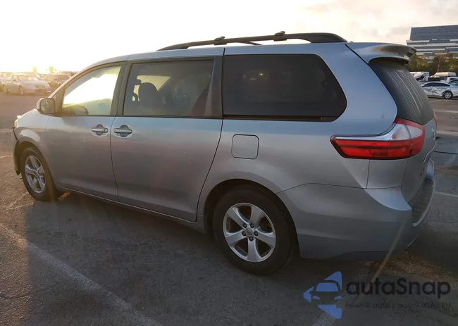 5TDKK3DC2GS706077: 44320154