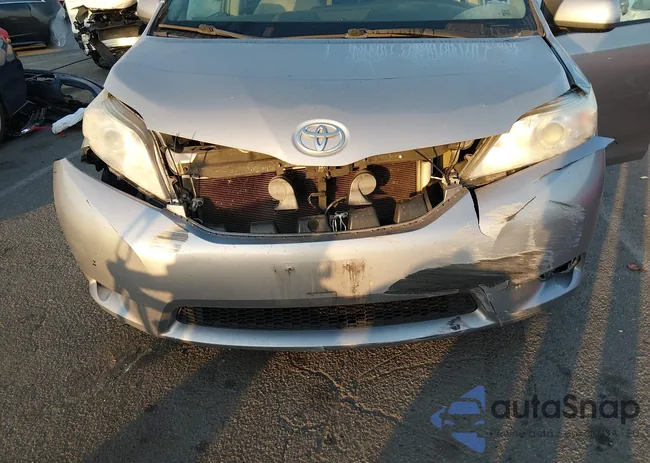 5TDKK3DC2GS706077: 44320154