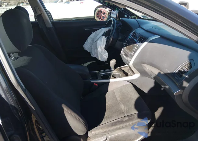 1N4AL3AP9EC103048: 44320182