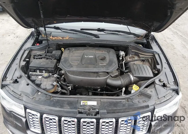 1C4RJECG6JC168557: 44320195