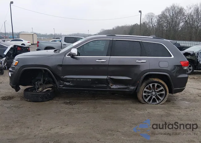 1C4RJECG6JC168557: 44320195