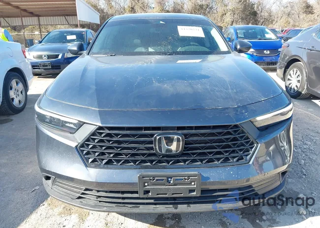 1HGCY1F27RA080085: 44320221