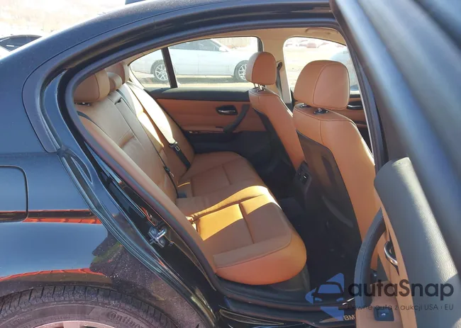 WBAPK5G54BNN81772: 44320225