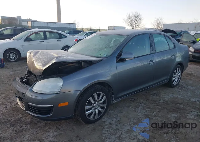 3VWJZ7AJXAM003865: 44320246