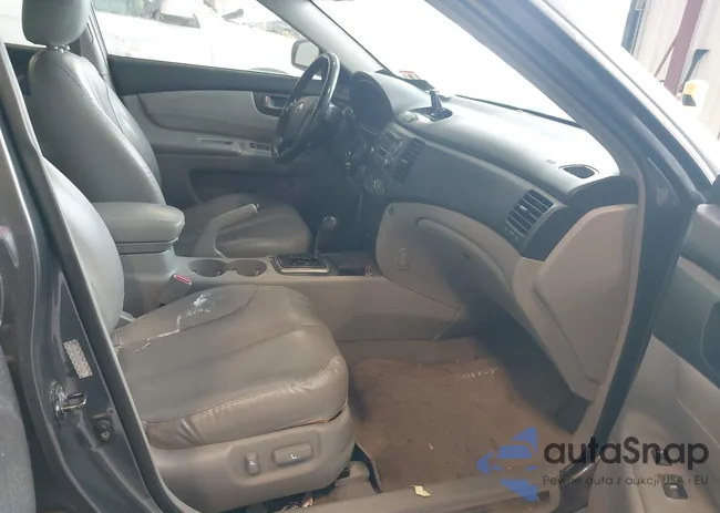 KNAGE124265074423: 44320271