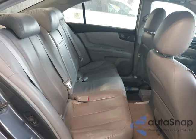 KNAGE124265074423: 44320271