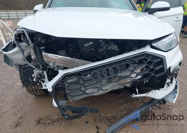 WA1EAAFY0S2044281: 44320277