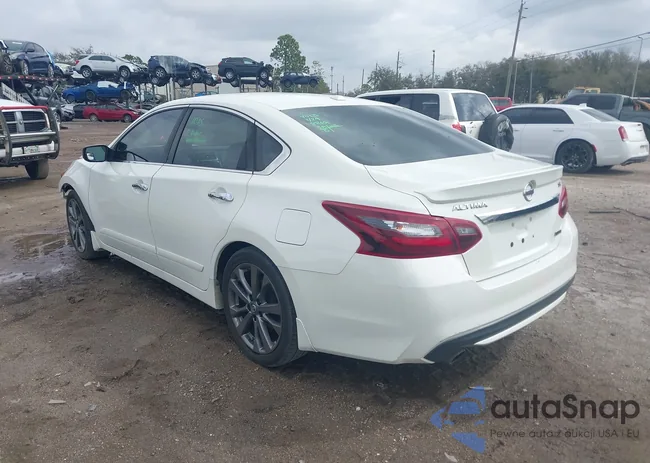 1N4AL3AP8JC292205: 44320327