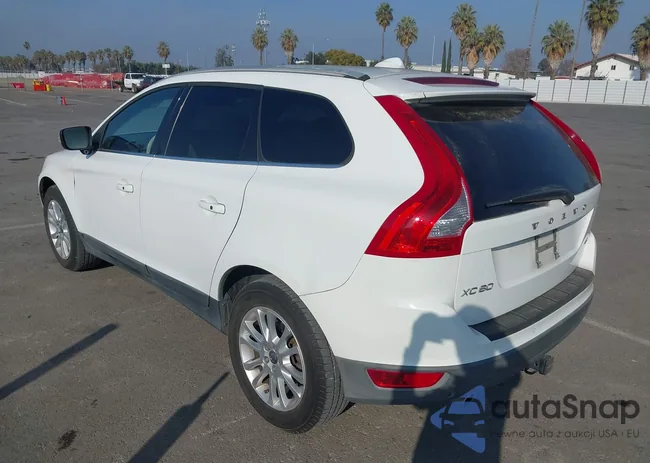 YV4992DZ2A2021016: 44320358