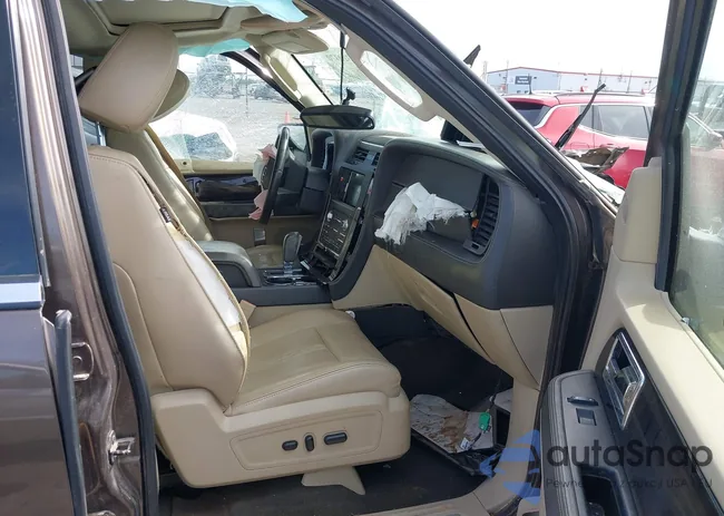 5LMJJ3LT0HEL04218: 44320370