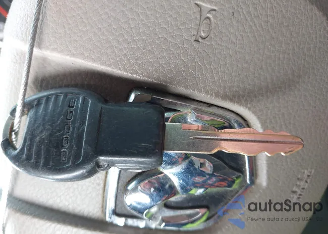 1D7RV1GT8AS103497: 44320377