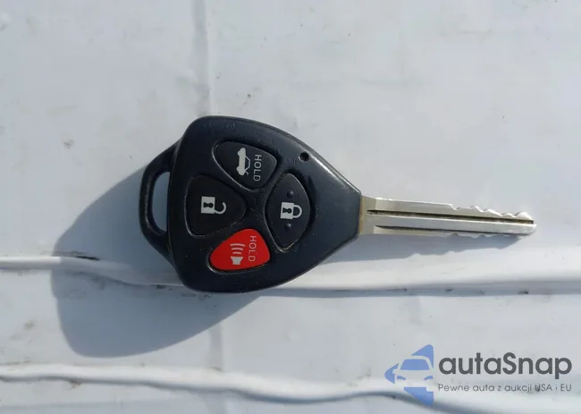 2T1BU4EE5DC096812: 44320389