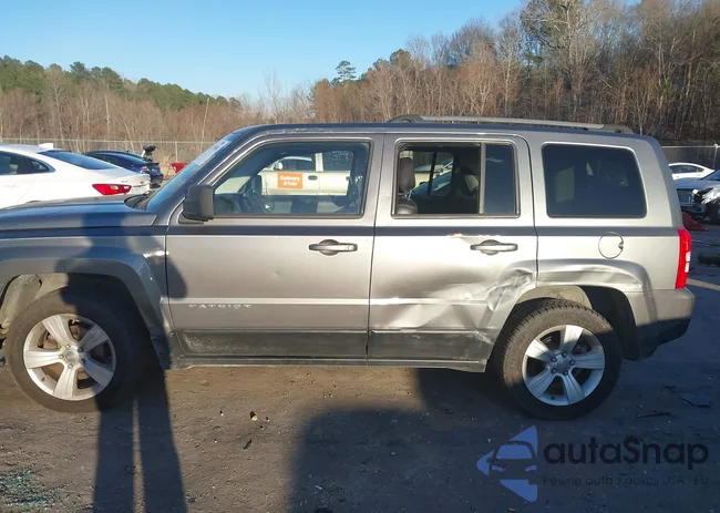 1J4NT4GBXBD252792: 44320504