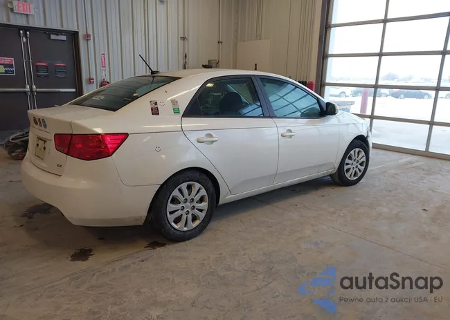 KNAFU4A28D5708699: 44320521