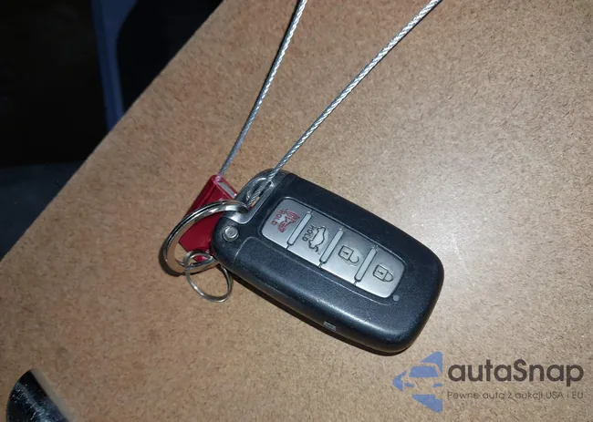 KMHEC4A4XDA083373: 44320541