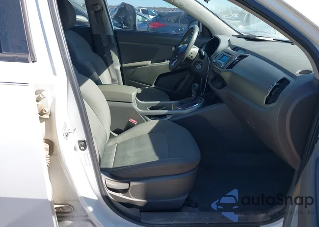 KNDPB3A22B7096105: 44320543