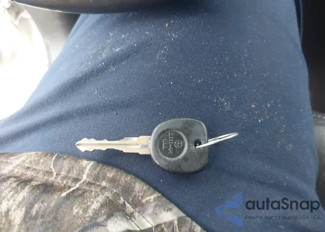 1GKER23778J168681: 44320546