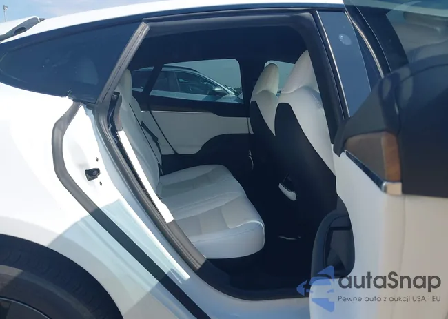 5YJSA1E58NF493449: 44320569