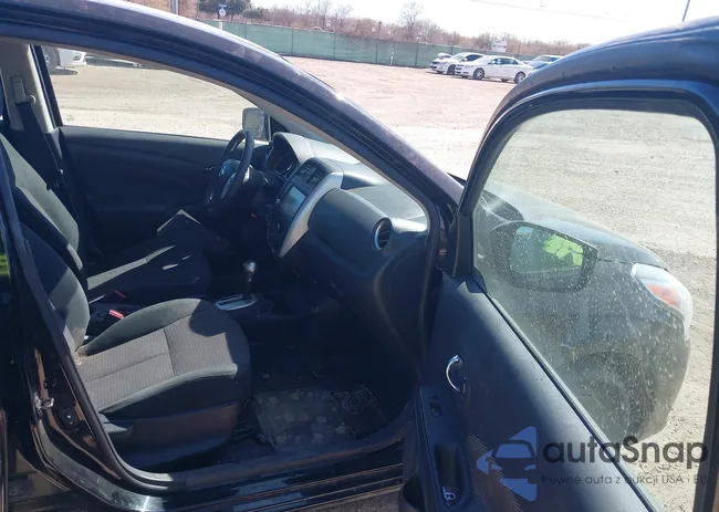 3N1CN7AP0KL808294: 44319630