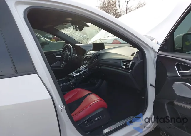 5J8TC2H6XML035093: 44319637