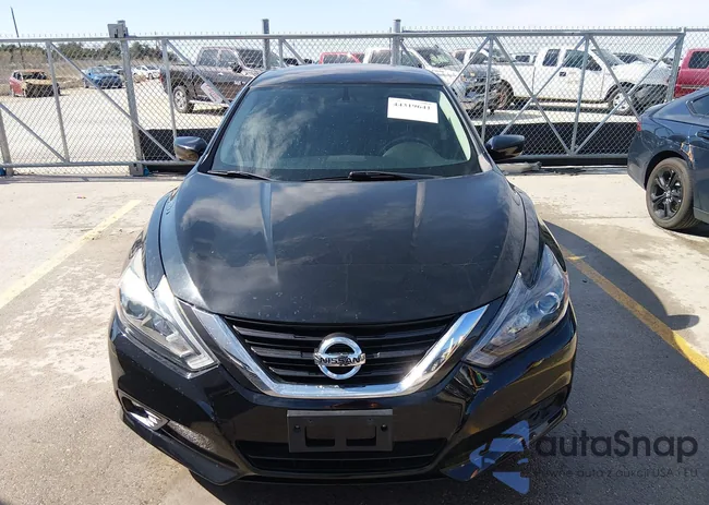 1N4AL3AP0JC180367: 44319641