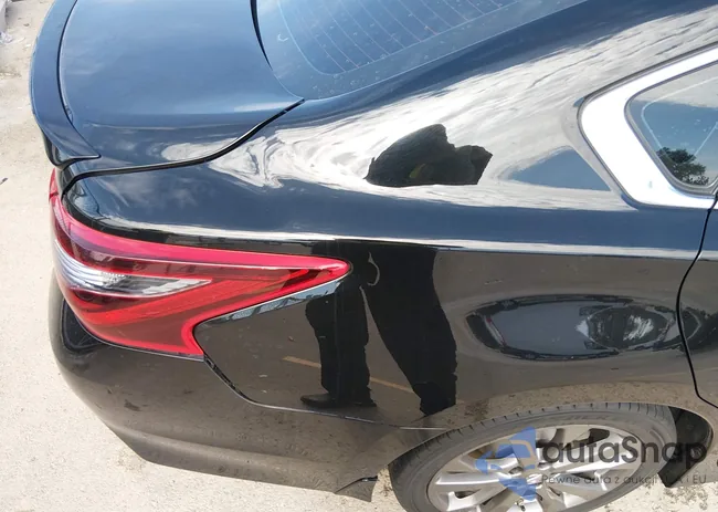 1N4AL3AP0JC180367: 44319641