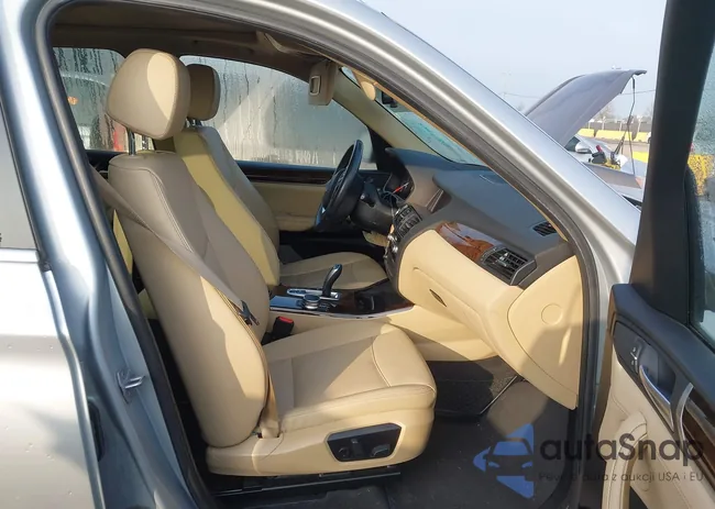 5UXWX9C32H0W78159: 44319698